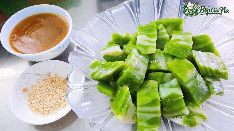 Cách làm bánh đúc gân lá dứa thơm dẻo ngon cực dễ