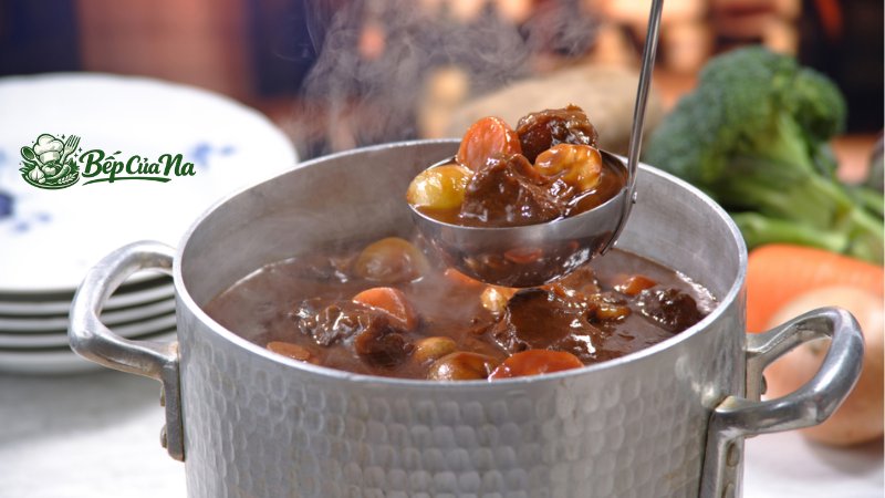 Bước 5: Hầm bò kho