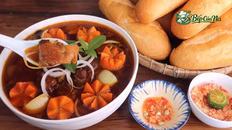 Thưởng thức bò kho đúng điệu